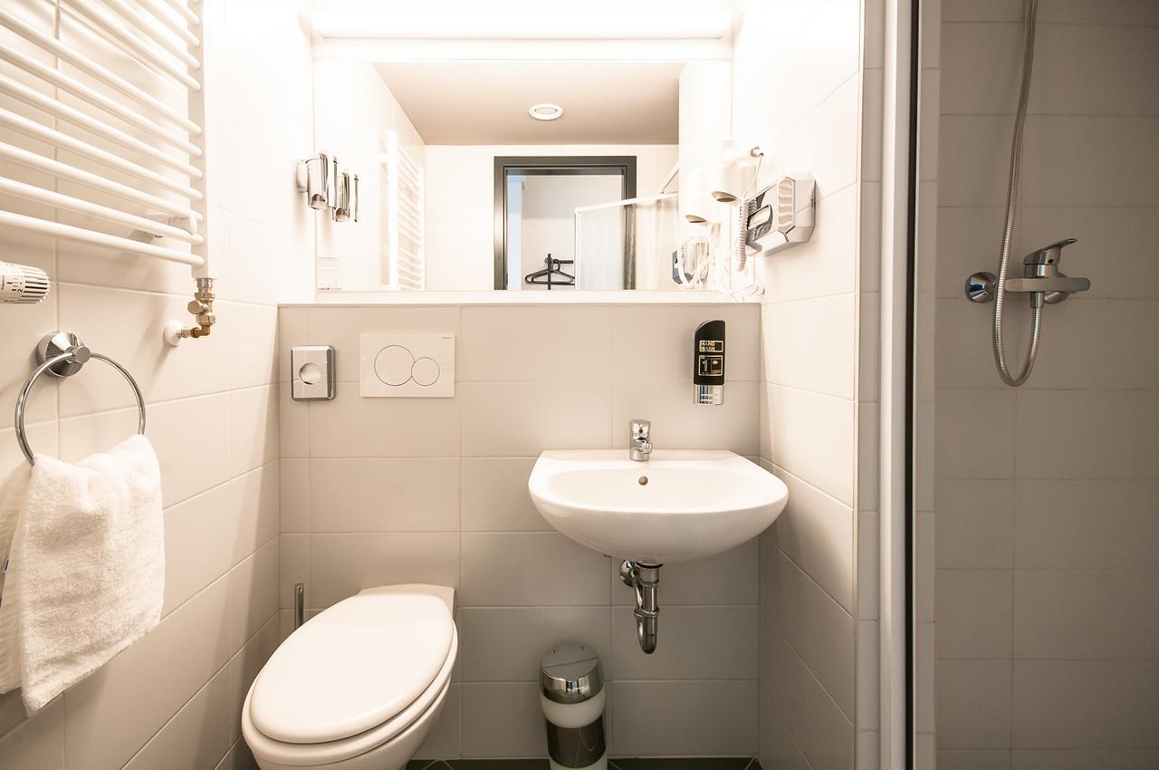 Hotel A&O Bremen Hauptbahnhof Habitación foto
